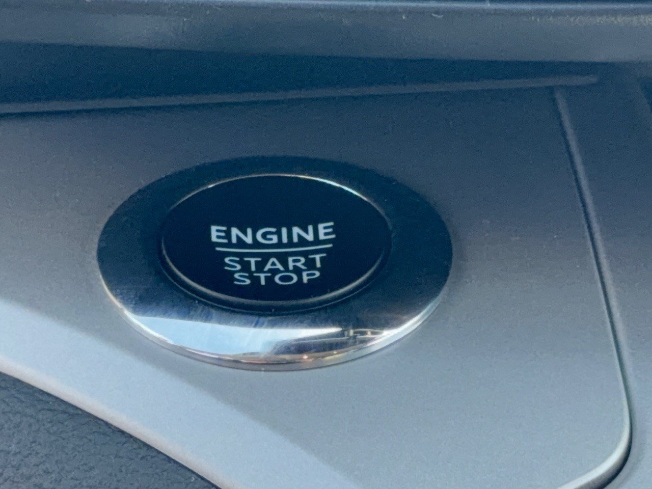 Certified 2023 Ford Explorer XLT RWD image 20