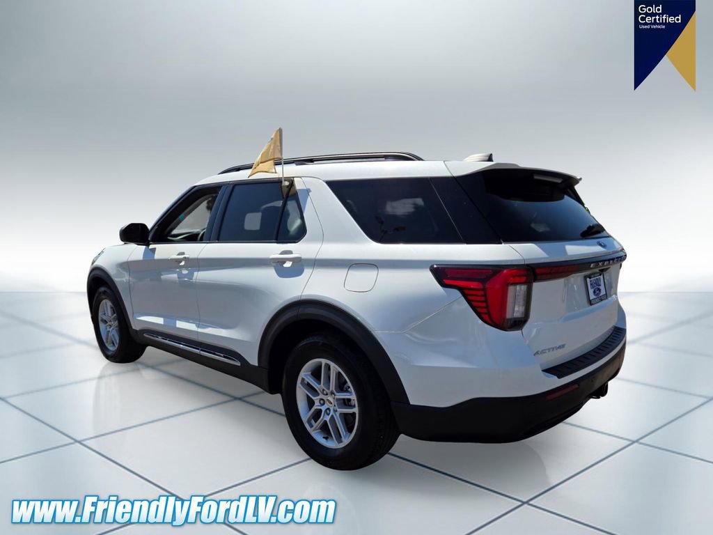 Certified 2025 Ford Explorer Active RWD image 5