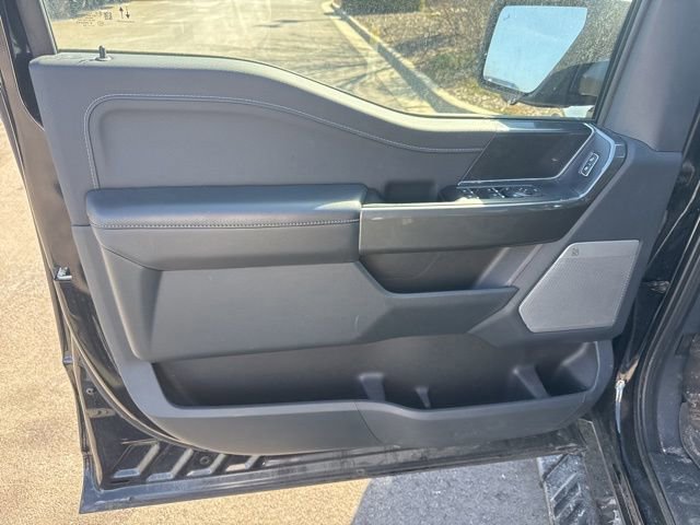 Certified 2022 Ford F150 XLT w/ Equipment Group 302A High image 8