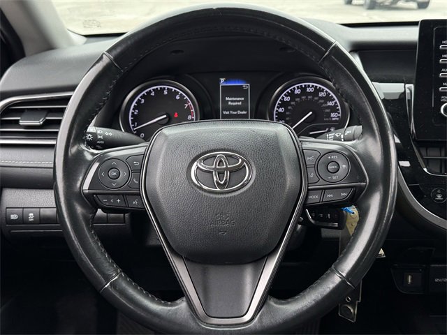 Used 2024 Toyota Camry SE image 12