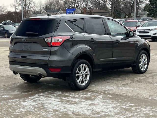 Certified 2017 Ford Escape SE image 5