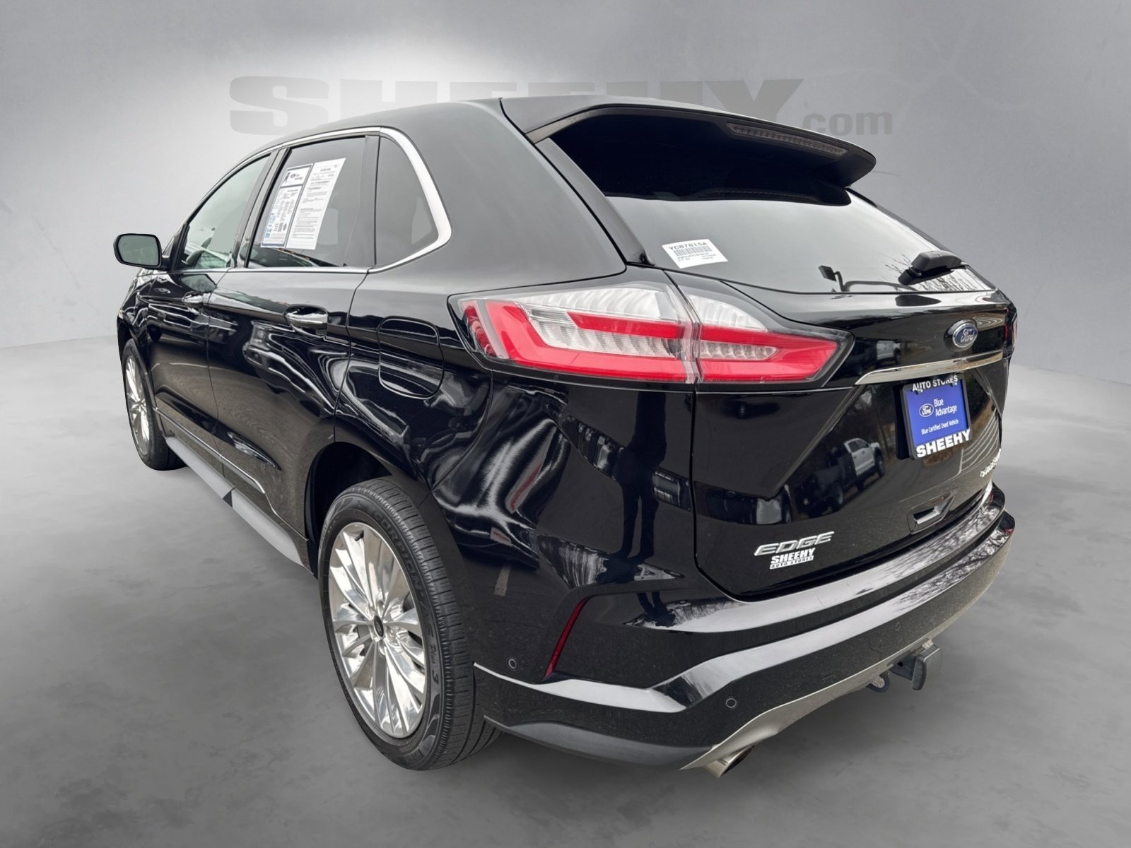 Certified 2020 Ford Edge Titanium w/ Equipment Group 301A image 15