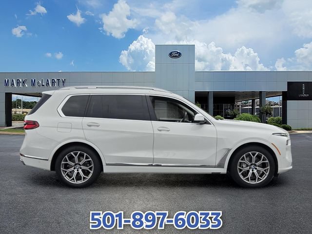 Used 2024 BMW X7 xDrive40i AWD/4WD image 6