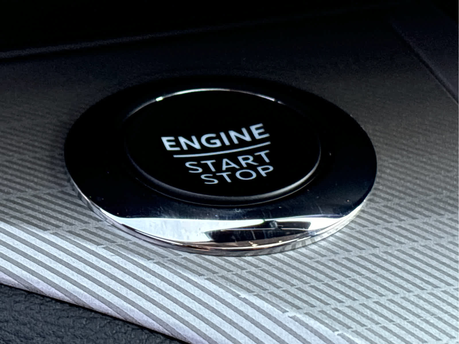 Certified 2024 Ford Explorer XLT w/ Equipment Group 202A image 28