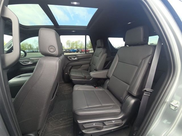 Used 2023 Chevrolet Tahoe LT w/ LT Signature Plus Package image 19