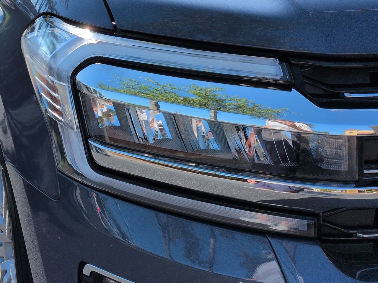 Certified 2023 Ford Expedition Limited AWD/4WD image 10