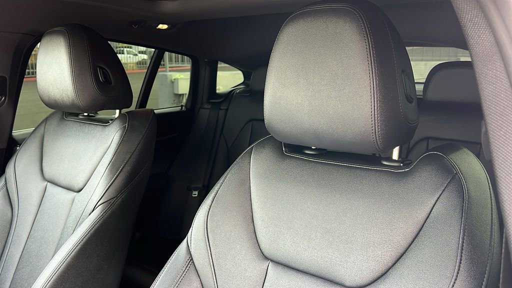 Used 2021 BMW X4 xDrive30i w/ Convenience Package image 12