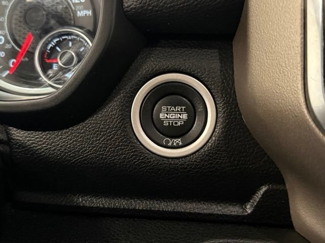 Used 2024 RAM 2500 Laramie AWD/4WD image 19