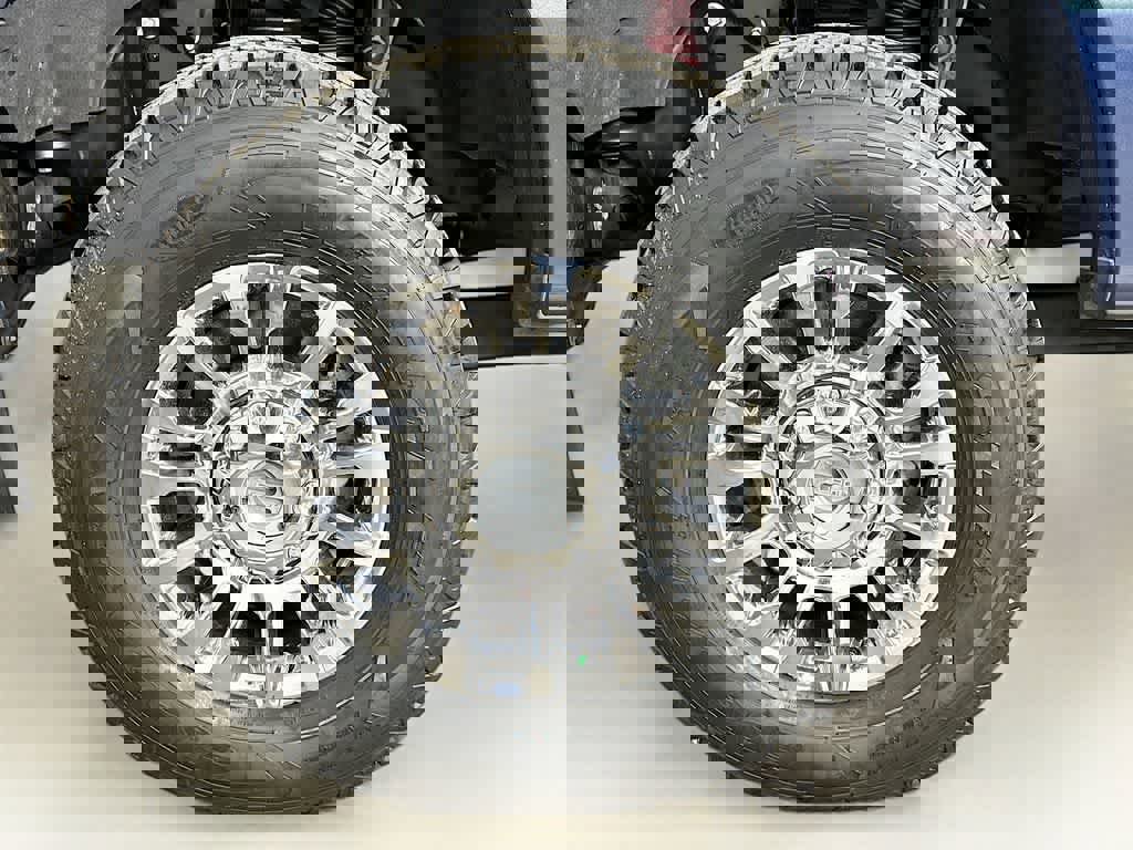 Certified 2020 Ford F250 XLT w/ XLT Premium Package image 11