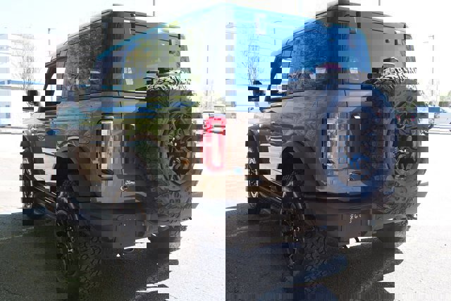 Certified 2025 Ford Bronco Badlands image 3