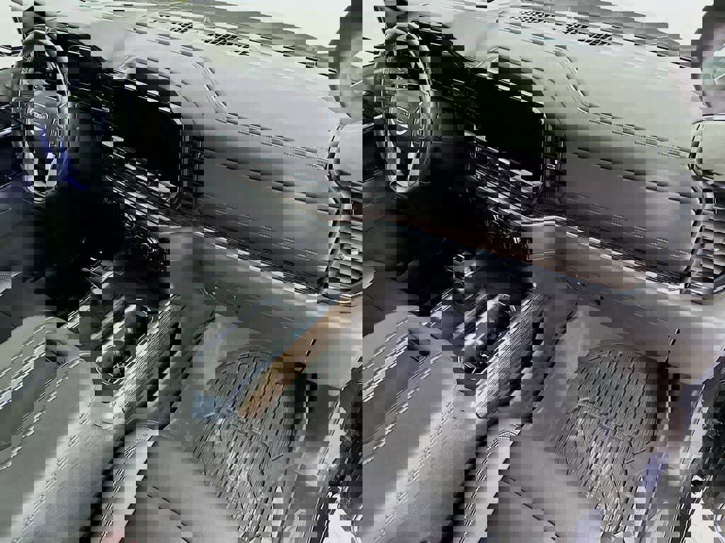 Used 2022 GMC Sierra 1500 Elevation w/ Elevation Premium Package image 35