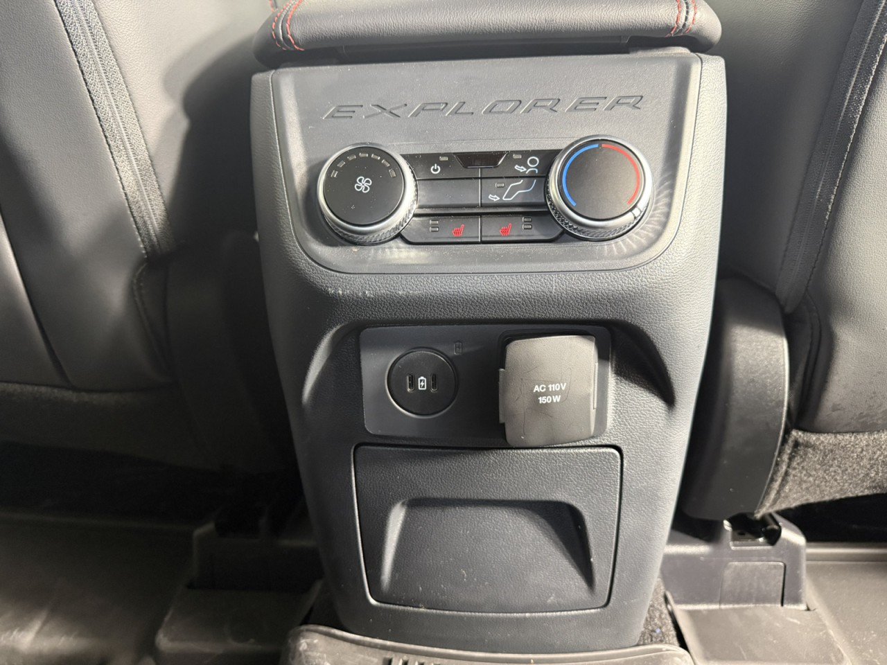 Certified 2025 Ford Explorer ST RWD image 14