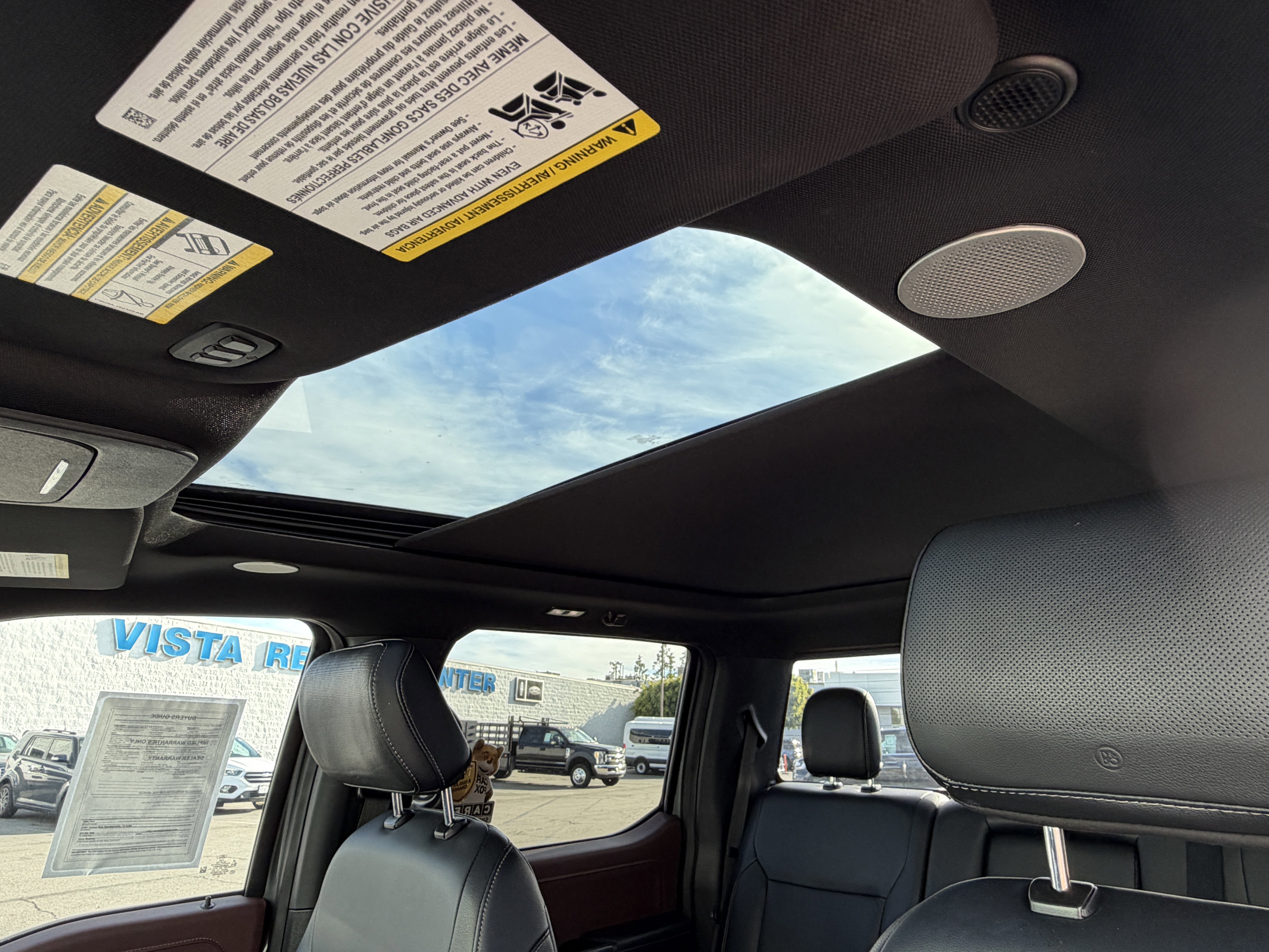 Certified 2022 Ford F150 Lariat w/ Equipment Group 502A High image 14