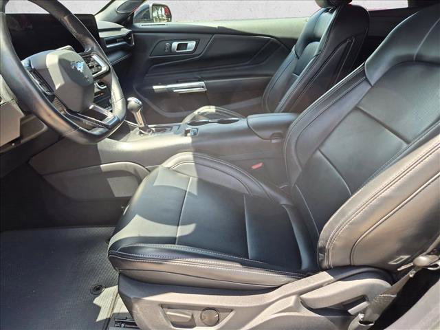 Certified 2025 Ford Mustang Premium RWD image 15
