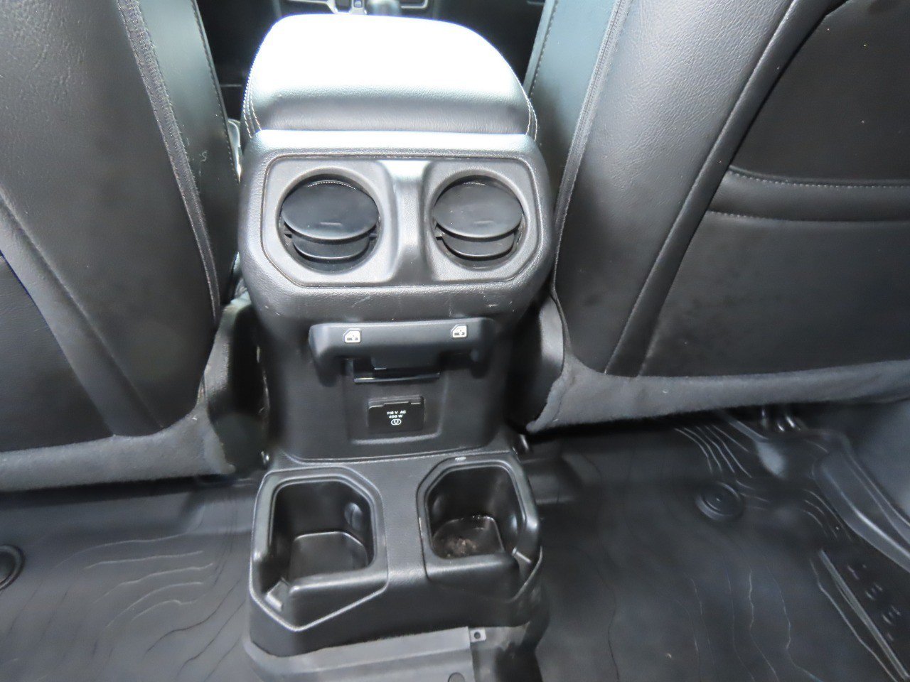 Used 2022 Jeep Gladiator Overland w/ Popular Equipment Package AWD/4WD image 19