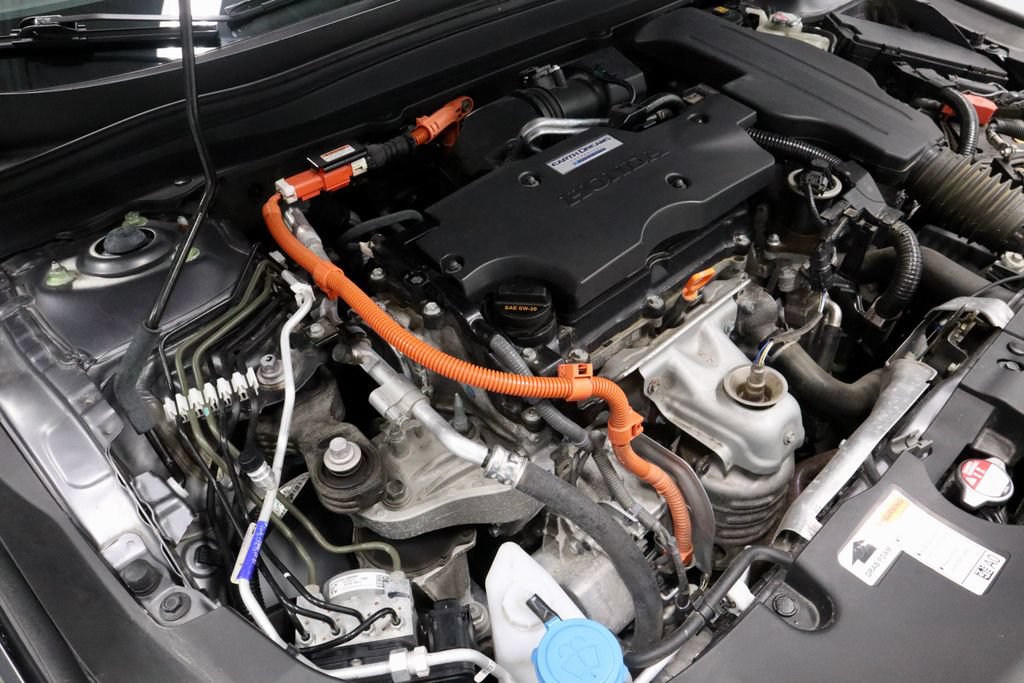 Used 2020 Honda Accord Touring image 18