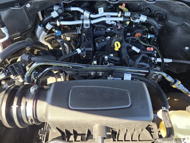 Certified 2022 Ford Explorer XLT w/ Equipment Group 202A image 31