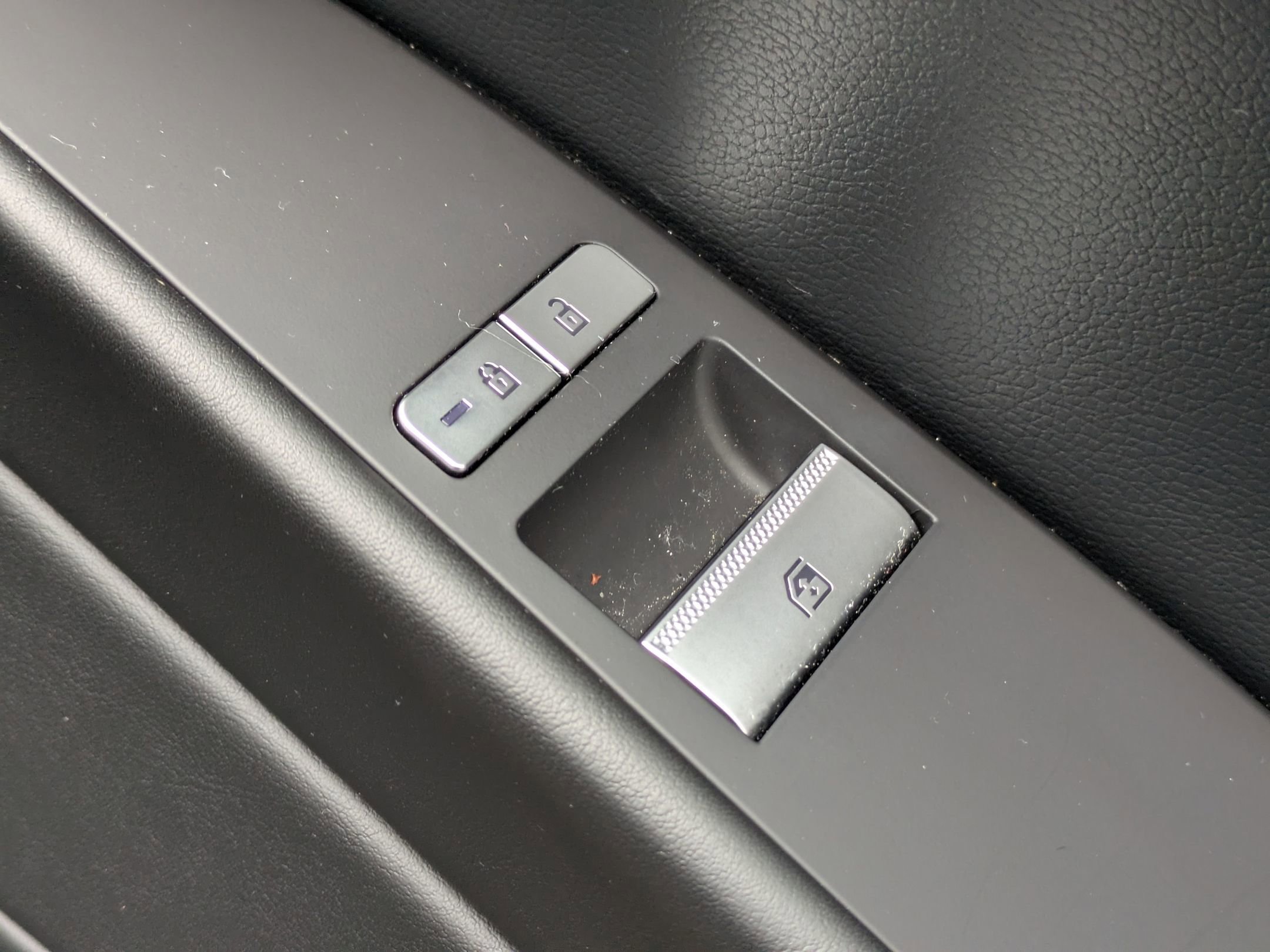 Used 2023 Genesis G80 2.5T image 35