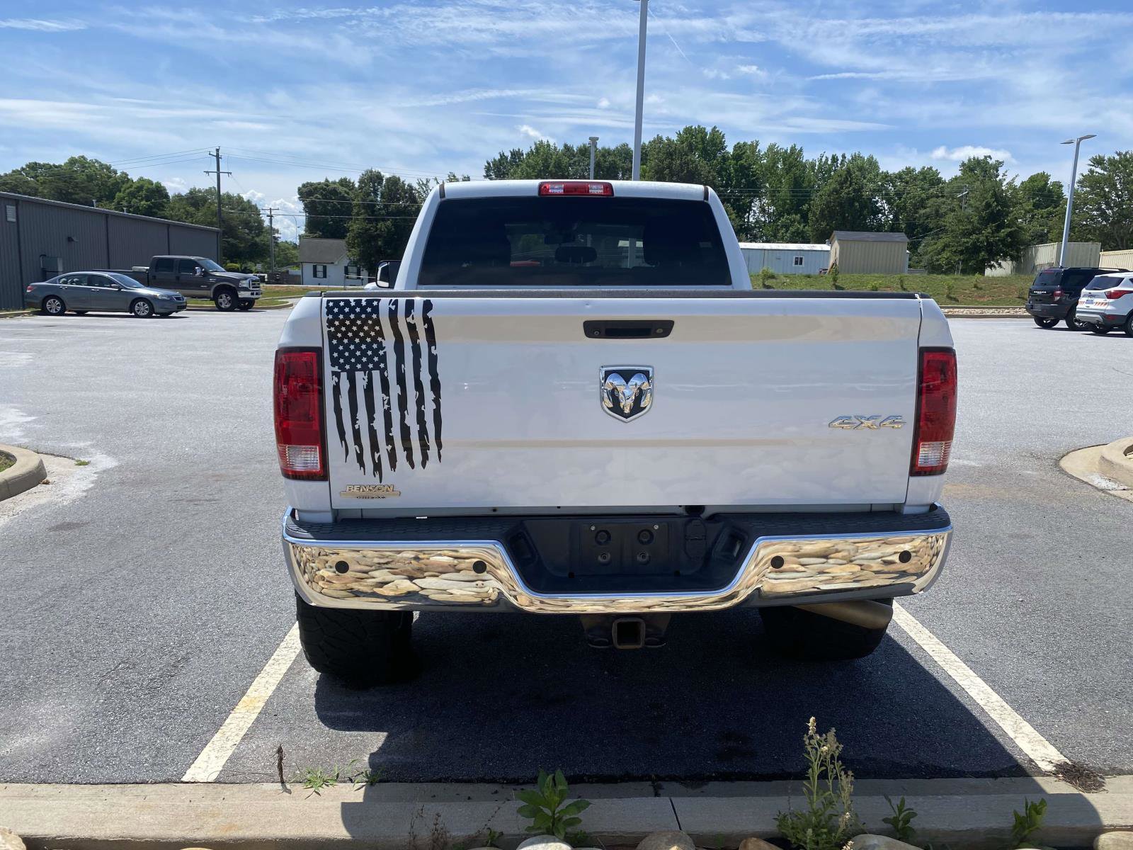 Used 2018 RAM 2500 Tradesman w/ Chrome Appearance Group AWD/4WD image 6