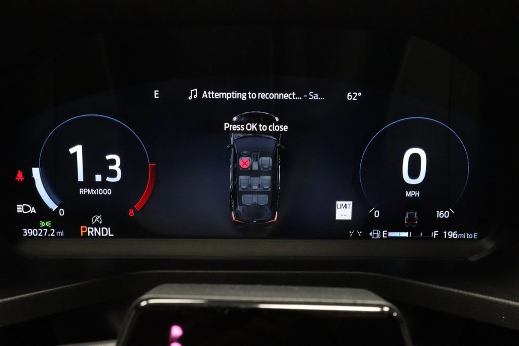 Certified 2025 Ford Explorer ST-Line w/ ST-Line Street Pack image 27