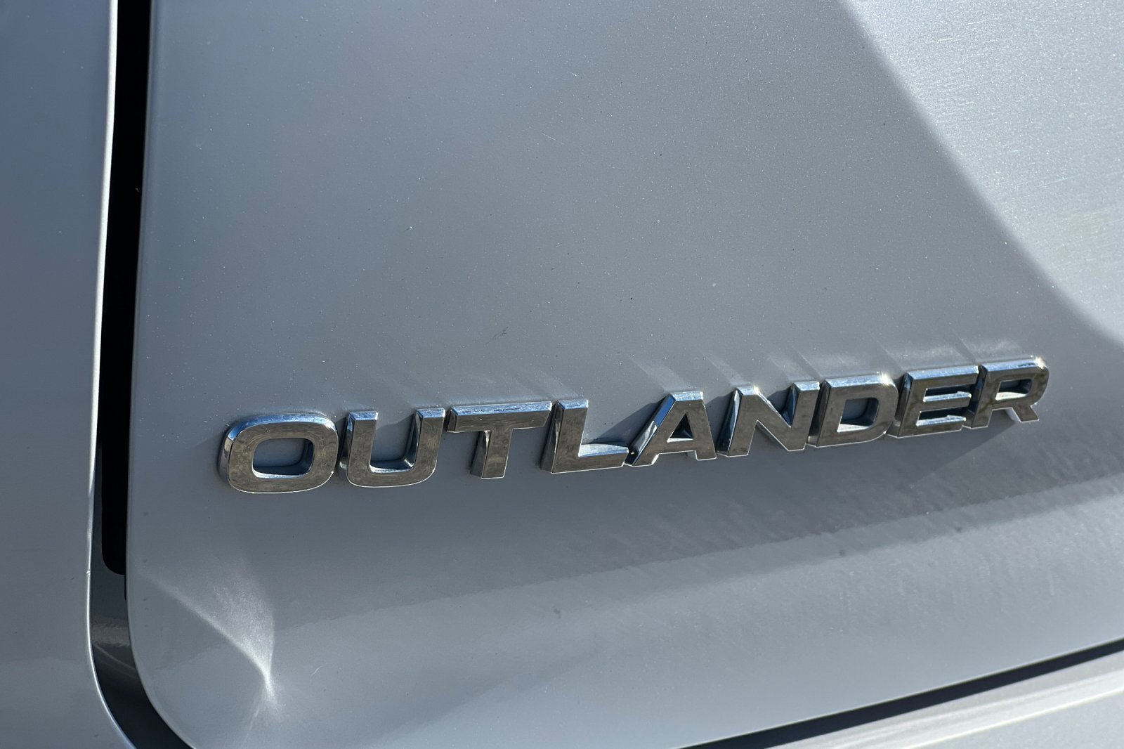 Used 2024 Mitsubishi Outlander FWD image 29