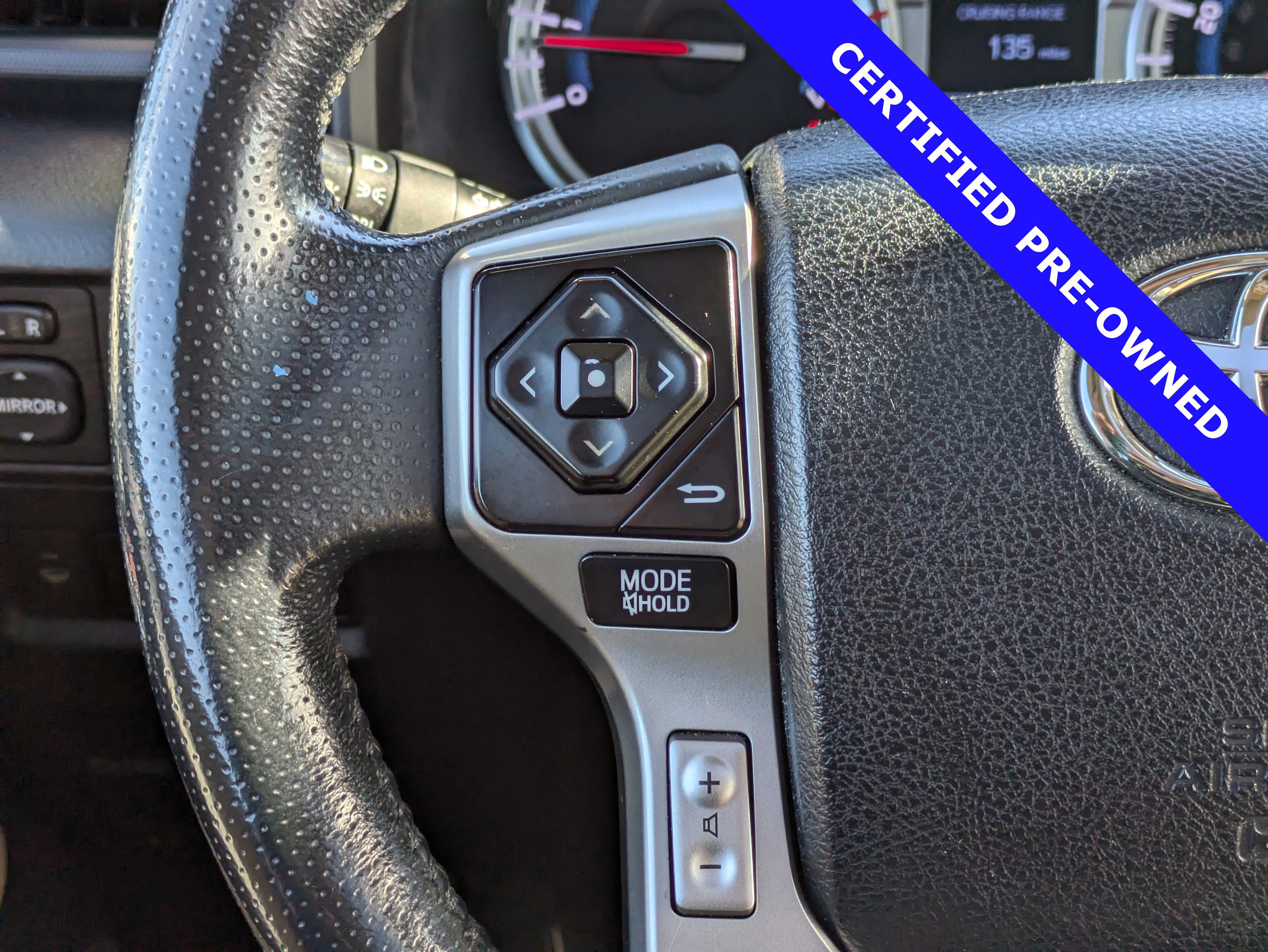 Used 2018 Toyota 4Runner SR5 Premium image 26