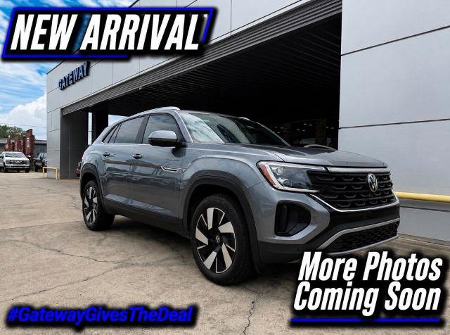Used 2024 Volkswagen Atlas Cross Sport SE FWD image 1