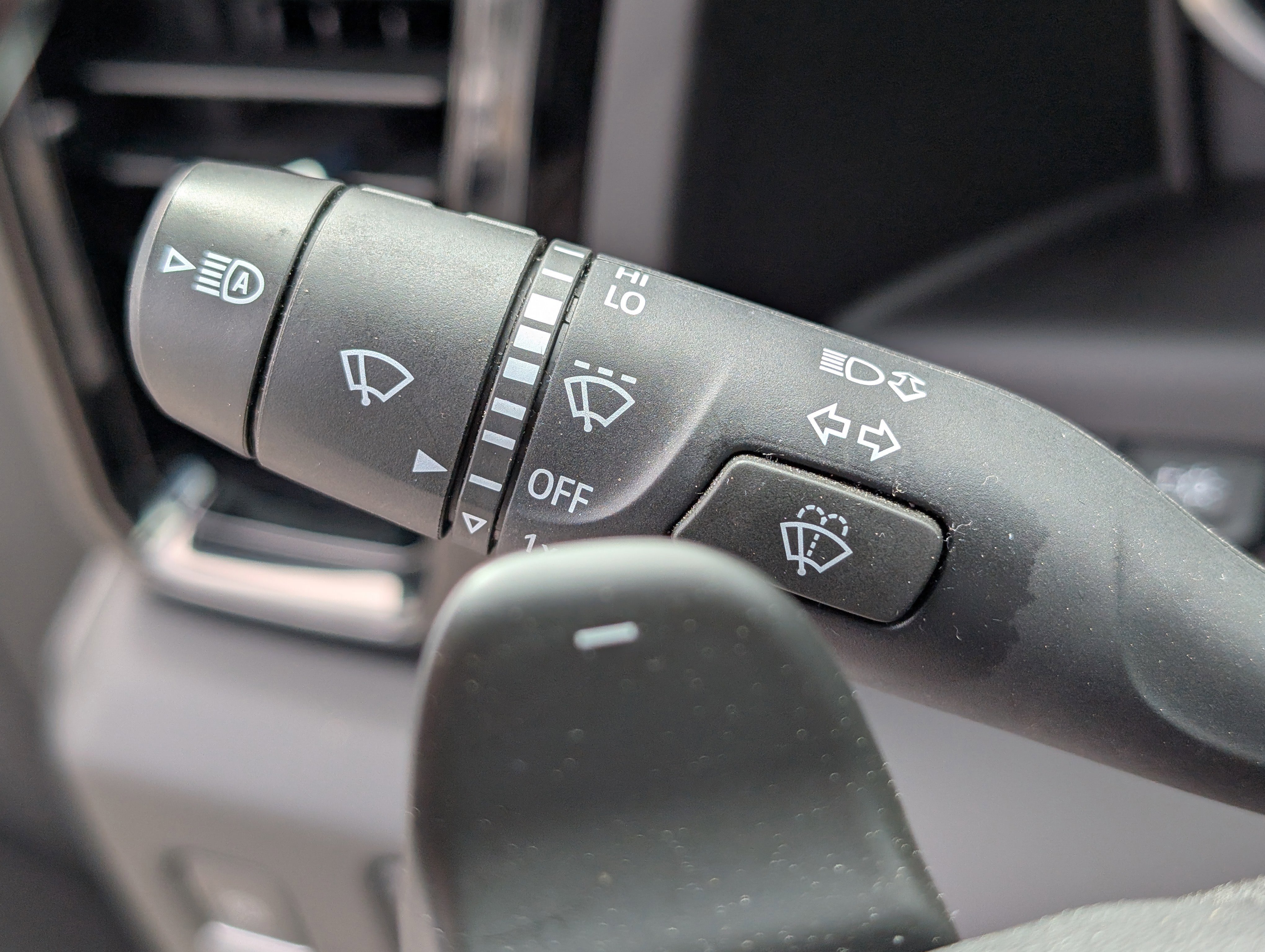 Used 2023 GMC Sierra 1500 AT4X image 27