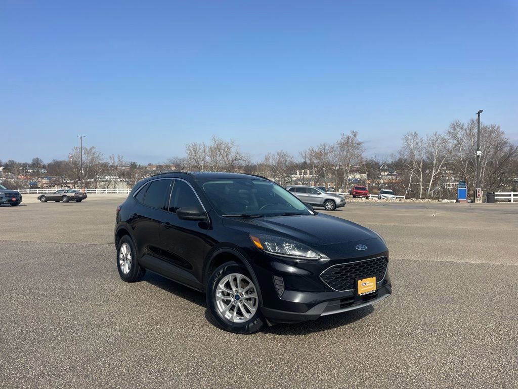 Certified 2022 Ford Escape SE w/ Convenience Package