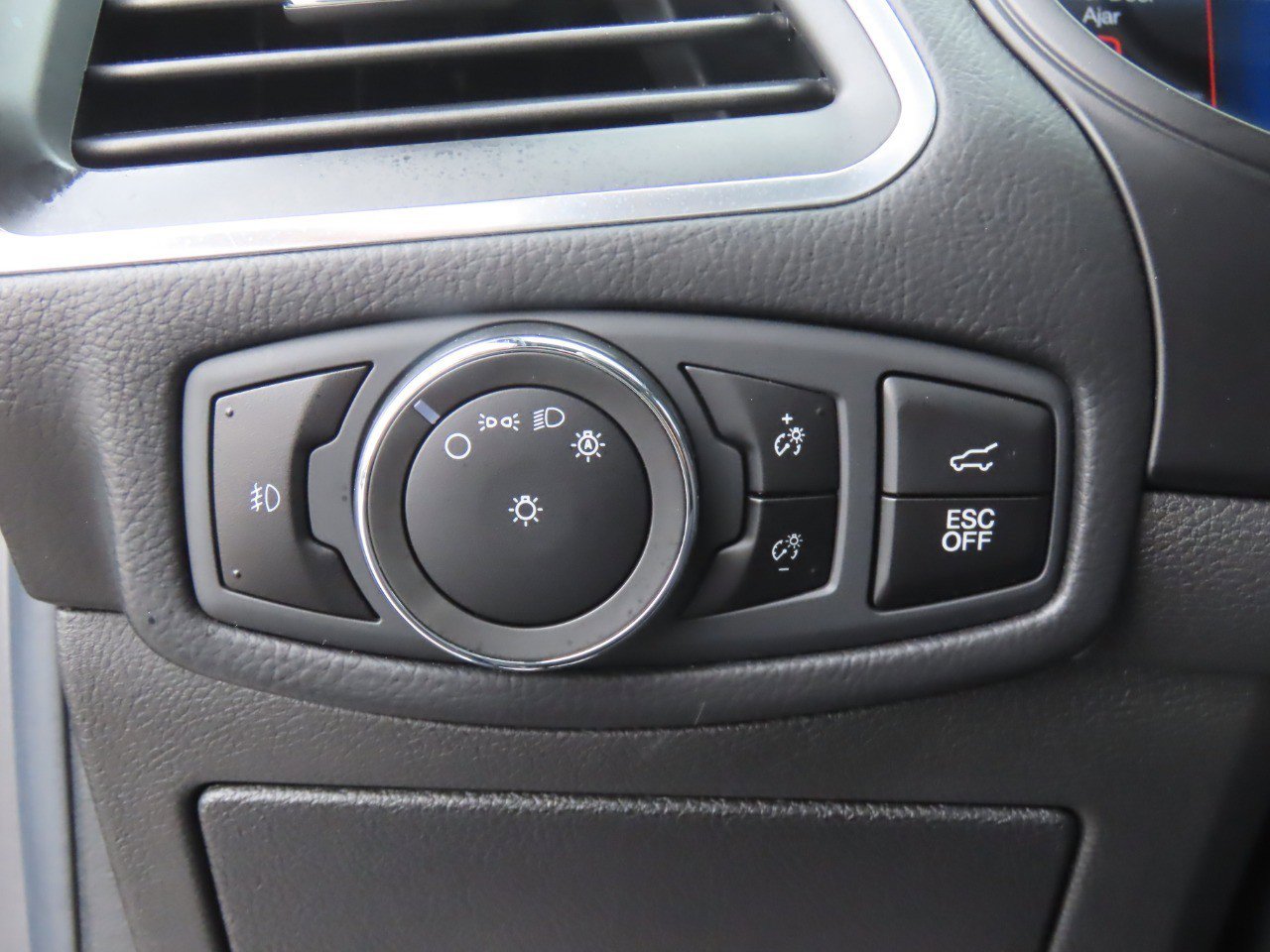Certified 2023 Ford Edge ST AWD/4WD image 27
