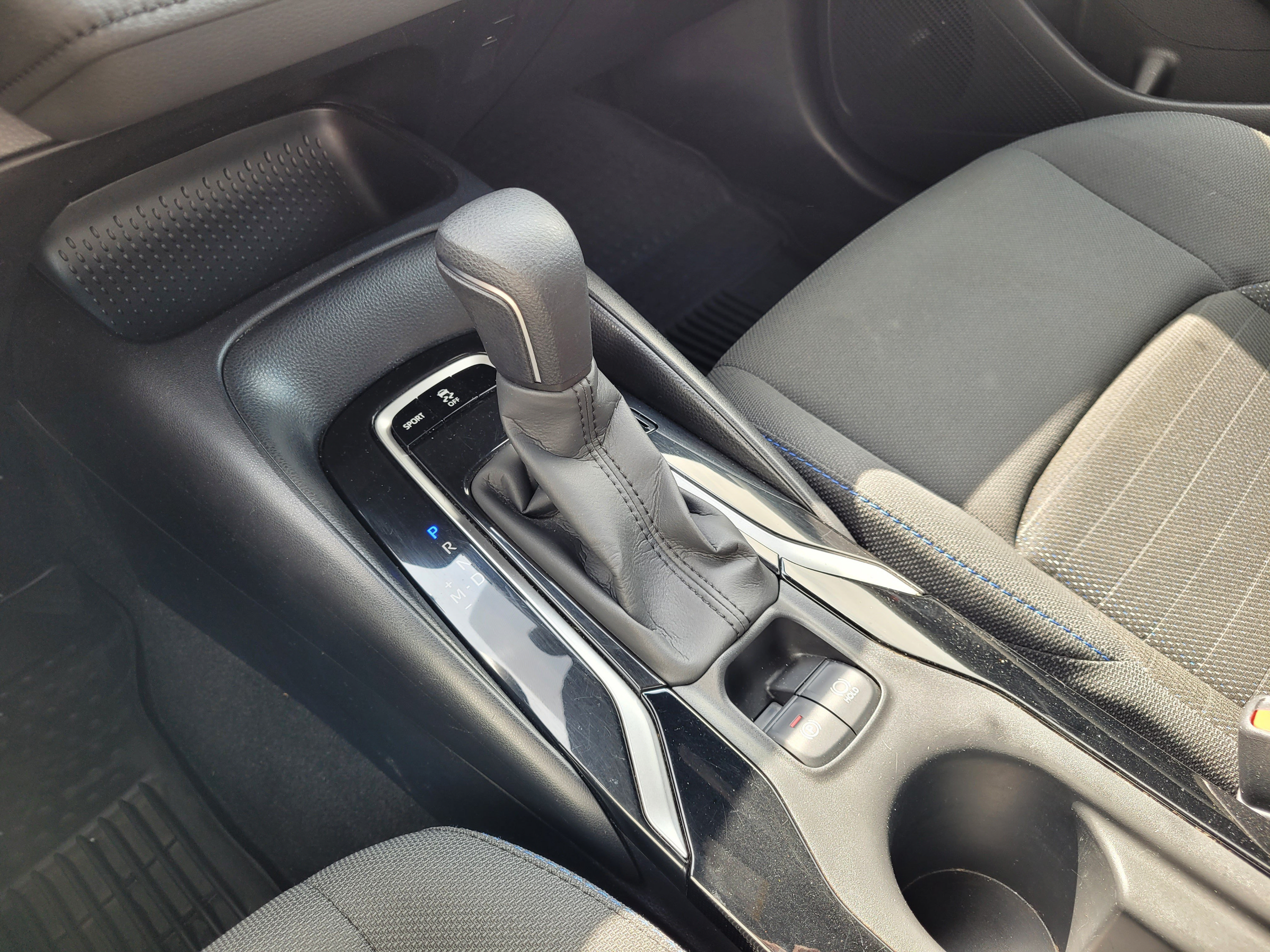 Used 2022 Toyota Corolla SE FWD image 22