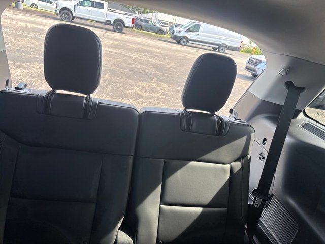Certified 2021 Ford Explorer XLT w/ Equipment Group 202A AWD/4WD image 20