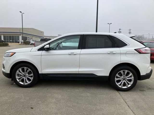 Certified 2024 Ford Edge Titanium w/ Equipment Group 301A image 3