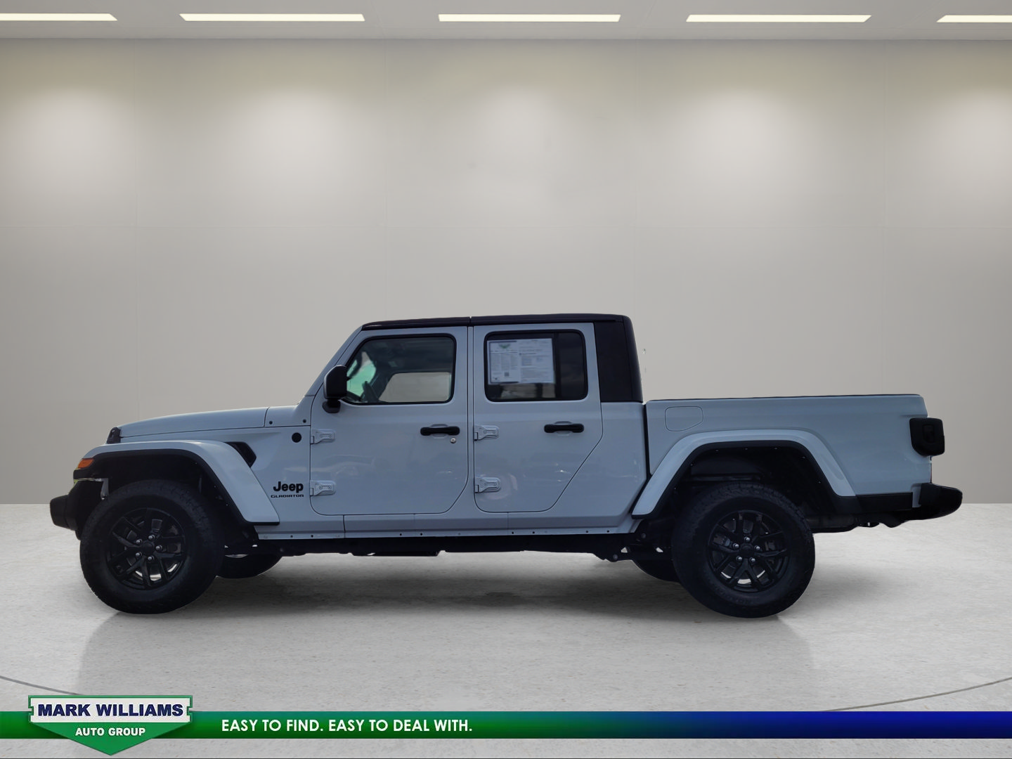 Used 2021 Jeep Gladiator Sport AWD/4WD image 7