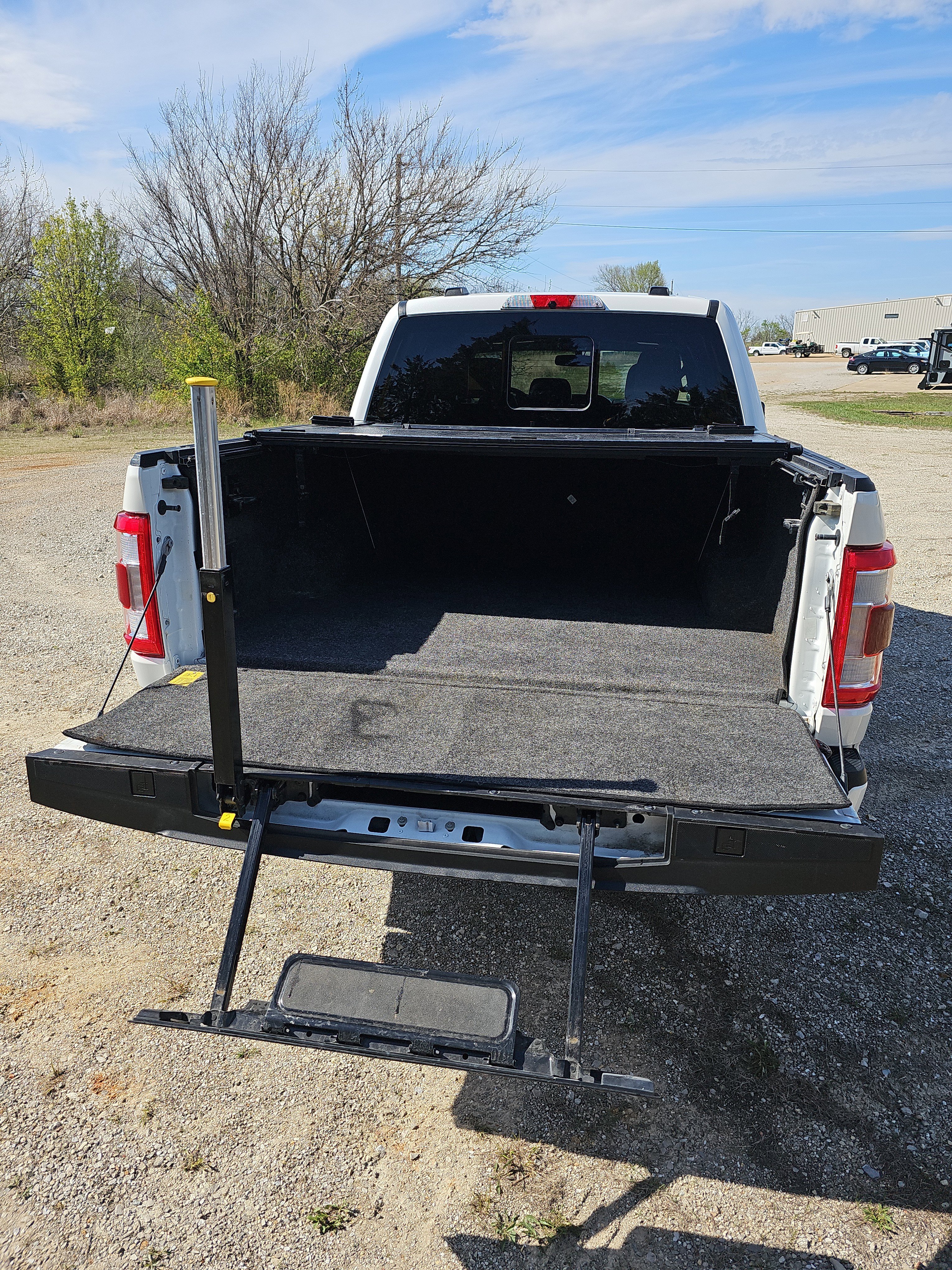 Certified 2023 Ford F150 Platinum w/ Equipment Group 701A High AWD/4WD image 10