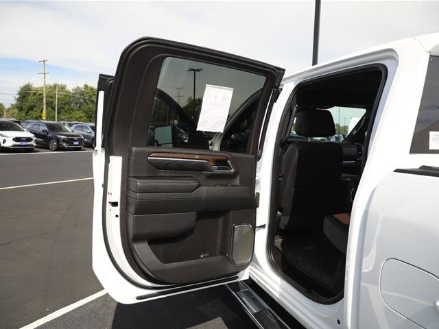 Used 2024 Chevrolet Silverado 2500 High Country w/ Z71 Off-Road Package AWD/4WD image 23