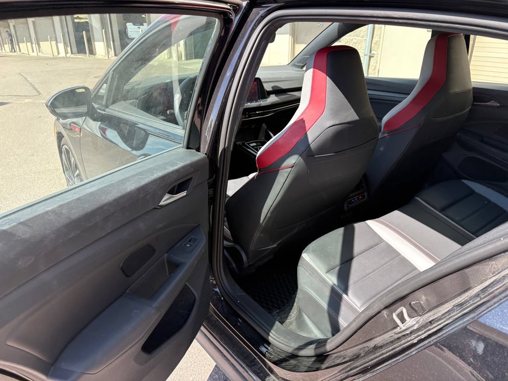 Used 2024 Volkswagen GTI Autobahn FWD image 27