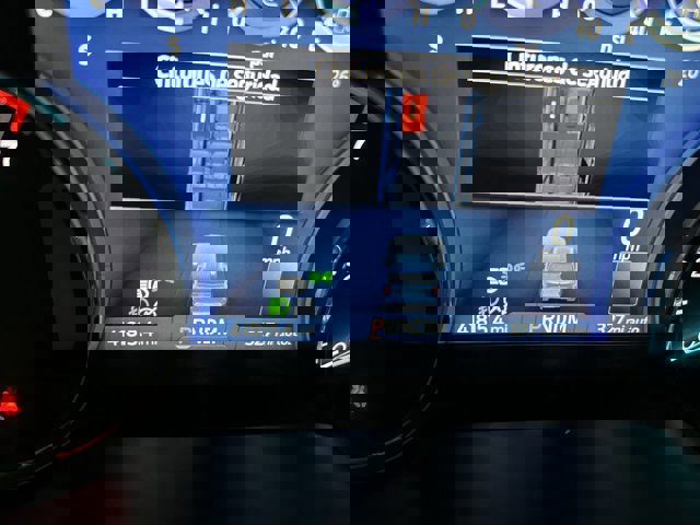 Certified 2024 Ford Expedition Limited image 3