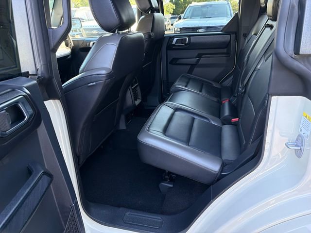 Certified 2025 Ford Bronco Outer Banks AWD/4WD image 27
