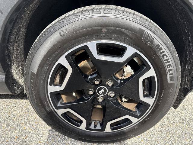 Certified 2024 Ford Bronco Sport Outer Banks w/ Tech Package AWD/4WD image 17