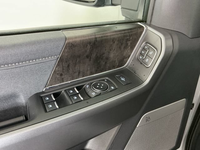 Certified 2025 Ford F350 Lariat w/ Black Appearance Package AWD/4WD image 16