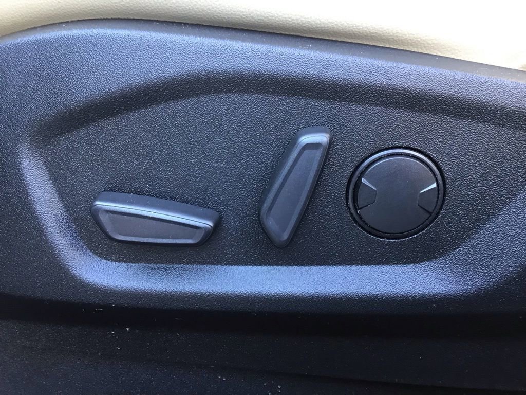 Certified 2020 Ford Edge SEL w/ Convenience Package image 20