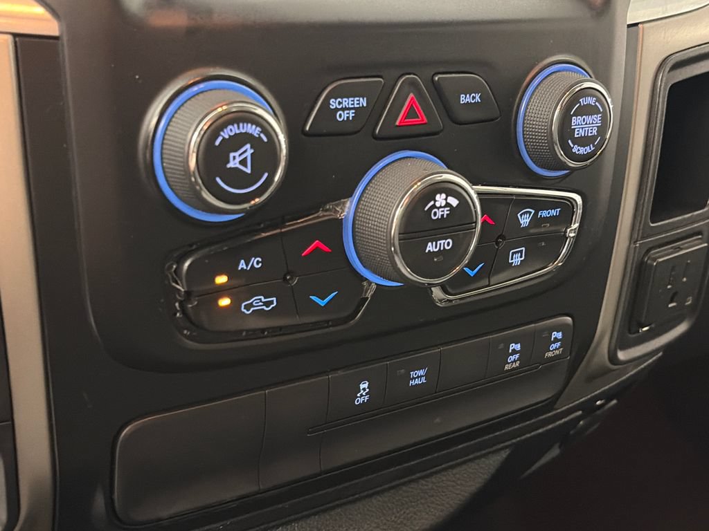 Used 2019 RAM 1500 Big Horn RWD image 21