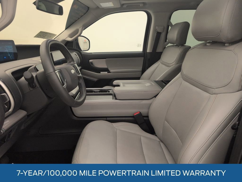 Certified 2025 Ford Expedition Active image 9