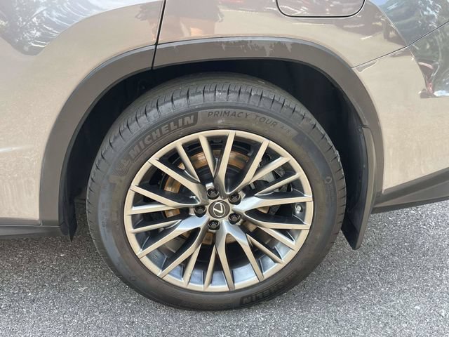 Used 2022 Lexus RX 350 F Sport w/ Accessory Package AWD/4WD image 27