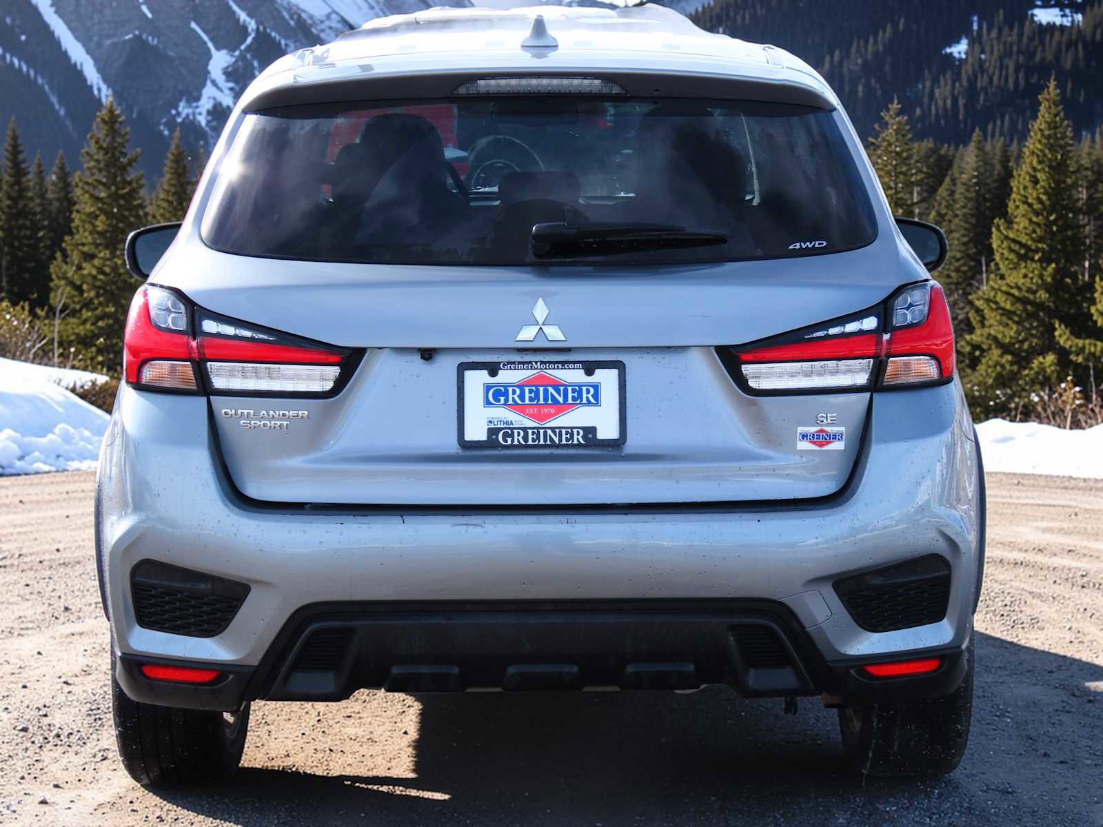 Used 2024 Mitsubishi Outlander Sport SE image 3