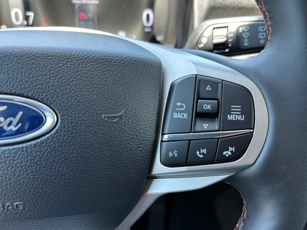 Certified 2026 Ford Explorer Active w/ Active Comfort Package RWD image 24