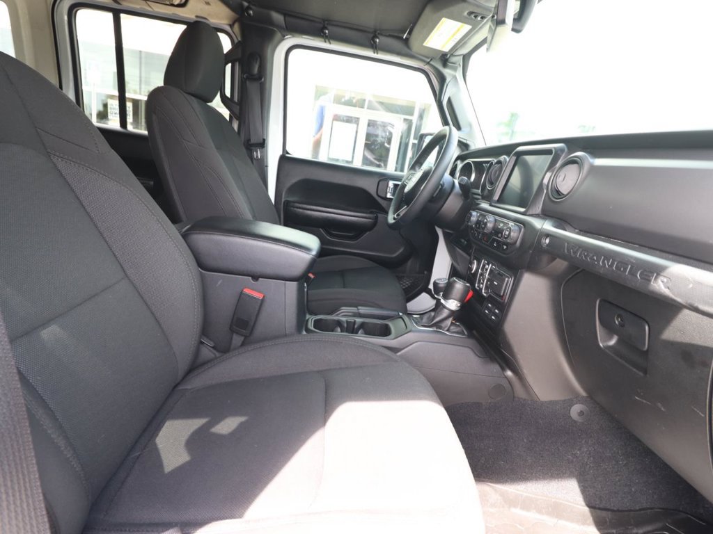 Used 2023 Jeep Wrangler Unlimited Sport AWD/4WD image 14
