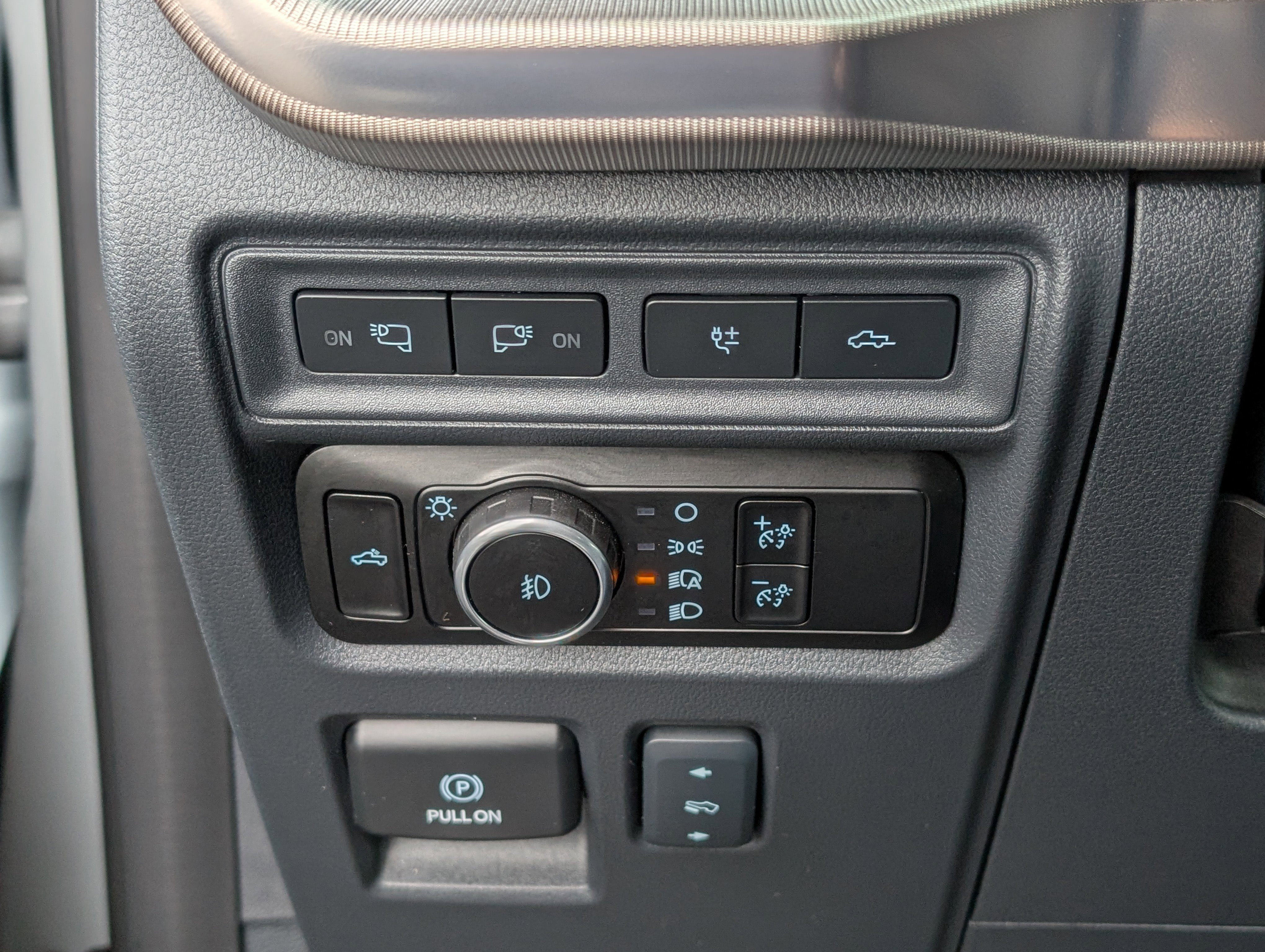 Certified 2023 Ford F150 Raptor w/ Raptor 37 Performance Package image 26