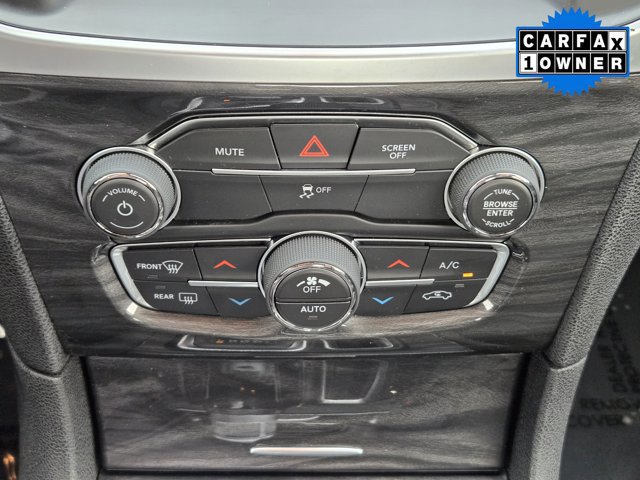 Used 2022 Chrysler 300 Touring image 16